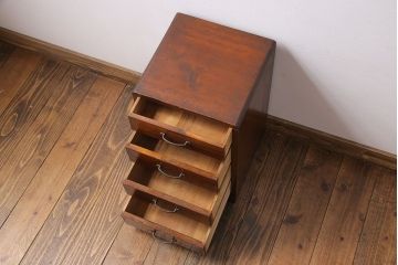 レトロ家具　昭和レトロ　懐かしい和の味わいが楽しめる小型チェスト(引き出し、小物入れ、裁縫箱)