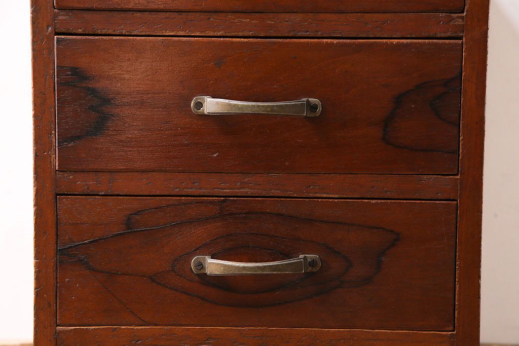 レトロ家具　昭和レトロ　懐かしい和の味わいが楽しめる小型チェスト(引き出し、小物入れ、裁縫箱)