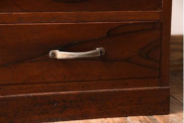 レトロ家具　昭和レトロ　懐かしい和の味わいが楽しめる小型チェスト(引き出し、小物入れ、裁縫箱)