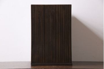 アンティーク家具　昭和初期　黒檀　味わい深い模様張りの小引き出し(引き出し)