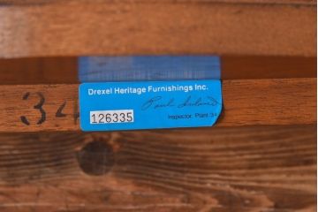 中古　DREXEL HERITAGE(ドレクセルヘリテイジ)　old continent(オールドコンチネント)　ソファテーブル(コンソールテーブル)(定価約33万円)