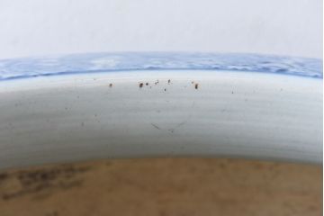 アンティーク雑貨　和製アンティーク　牡丹の図　唐草文　華やかなデザインの瀬戸火鉢(鉢カバー)