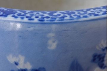 アンティーク雑貨　【I様ご成約分】和製アンティーク　牡丹の図　シックな雰囲気漂う瀬戸火鉢(鉢カバー)