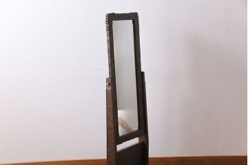 アンティーク雑貨　中古　伝統工芸軽井沢彫り　立派な桜の彫刻が美しい姿見(鏡)