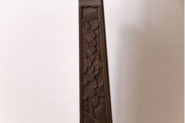 アンティーク雑貨　中古　伝統工芸軽井沢彫り　立派な桜の彫刻が美しい姿見(鏡)