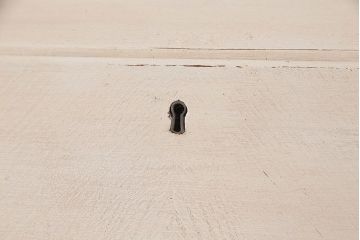 ペイント家具　イギリス製　ペイントと木の色味のコントラストが魅力的なライティングビューロー(簿記机)