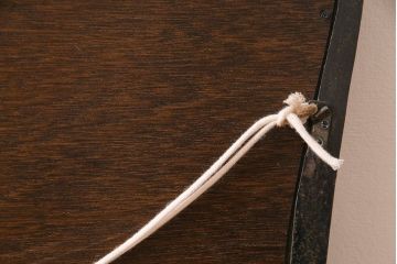 アンティーク雑貨　ビンテージ　植物をモチーフにした彫刻が魅力の木製ウォールミラー(壁掛け・鏡)