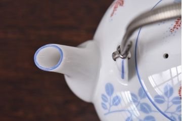 アンティーク雑貨　オールド・トートー(東洋陶器・東陶) 　モダンなデザインのティーポット(急須)