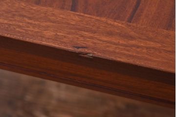 ヴィンテージ家具　北欧ビンテージ　ローズウッド　マス目のような天板がかわいらしいコーヒーテーブル(センターテーブル)