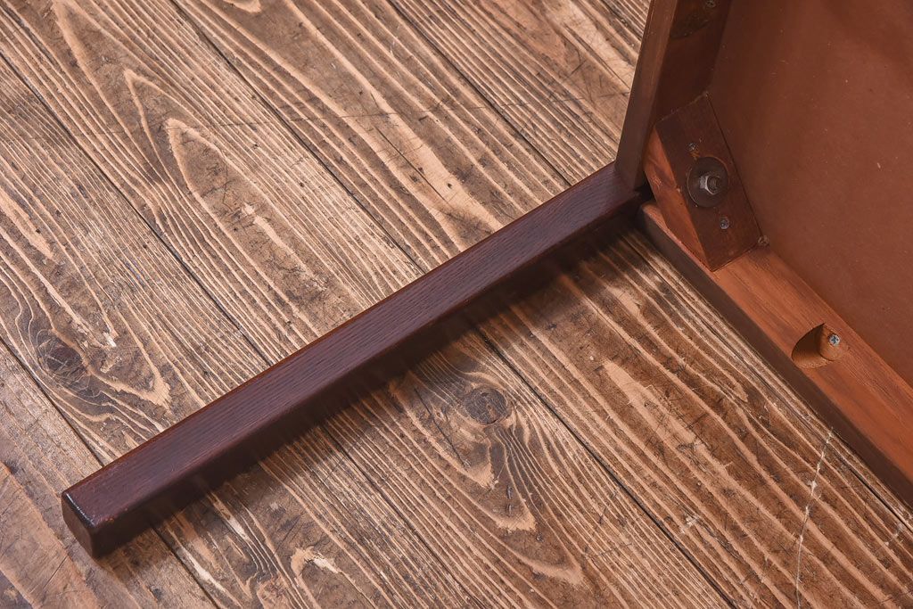 ヴィンテージ家具　北欧ビンテージ　ローズウッド　マス目のような天板がかわいらしいコーヒーテーブル(センターテーブル)