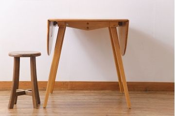 アンティーク家具　イギリス ERCOL(アーコール)　ウィンザーシリーズ　ドロップリーフテーブル(バタフライテーブル)