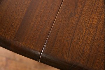 ヴィンテージ家具　イギリスビンテージ　ERCOL(アーコール)　ニレ材　オーバル型エクステンションテーブル(ダイニングテーブル、ラウンドテーブル)