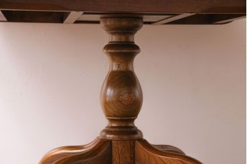ヴィンテージ家具　イギリスビンテージ　ERCOL(アーコール)　ニレ材　オーバル型エクステンションテーブル(ダイニングテーブル、ラウンドテーブル)