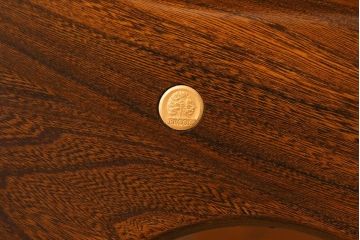ヴィンテージ家具　イギリスビンテージ　ERCOL(アーコール)　ニレ材　オーバル型エクステンションテーブル(ダイニングテーブル、ラウンドテーブル)