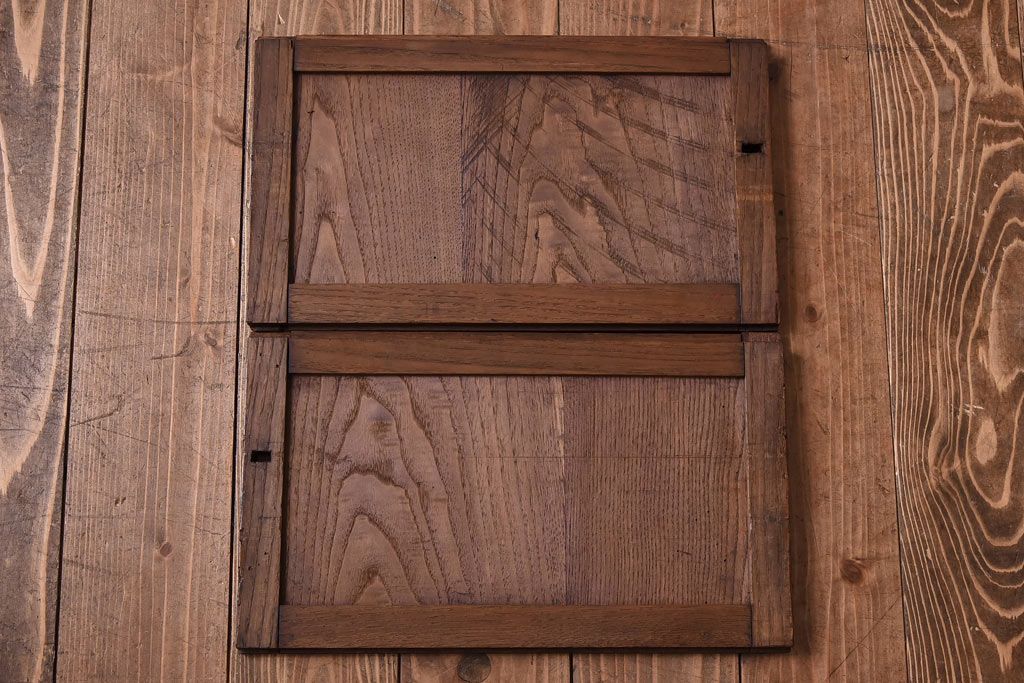 アンティーク家具　和製アンティーク　天板一枚板　栗材使用の味わい深いローボード(ローチェスト、収納棚)