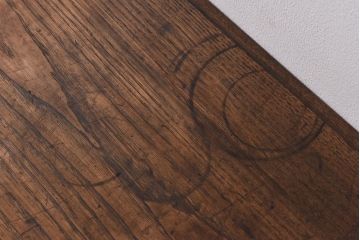 アンティーク家具　和製アンティーク　天板一枚板　栗材使用の味わい深いローボード(ローチェスト、収納棚)