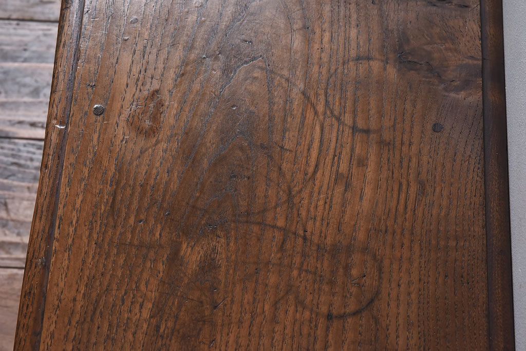 アンティーク家具　和製アンティーク　天板一枚板　栗材使用の味わい深いローボード(ローチェスト、収納棚)