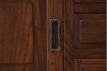 アンティーク家具　和製アンティーク　天板一枚板　栗材使用の味わい深いローボード(ローチェスト、収納棚)