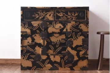 アンティーク家具　和製アンティーク　極上品!　漆塗り金彩蒔絵・桐と梅　手許箪笥(小箪笥、時代箪笥、和タンス、抽斗)