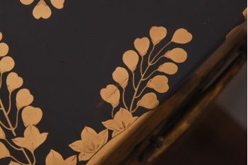 アンティーク家具　和製アンティーク　極上品!　漆塗り金彩蒔絵・桐と梅　手許箪笥(小箪笥、時代箪笥、和タンス、抽斗)