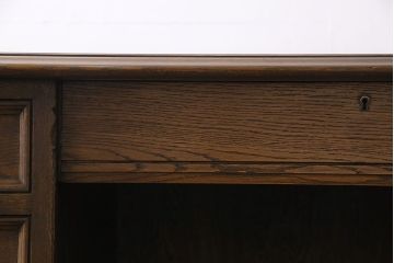 中古　神戸洋家具 永田良介商店　希少品!　優雅な佇まいの両袖デスク(机、在宅ワーク、在宅用ワークデスク)(定価約58万円)