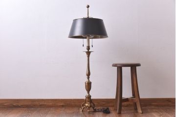 CHAPMAN社　CANDLE STICK WITH TRI-LEG BASE　真鍮製スタンドライト(フロアスタンド、照明)(定価約12万円)