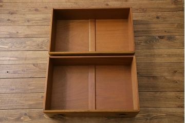 ヴィンテージ家具　イギリスビンテージ　ERCOL(アーコール)　ウィンザーサイドボード(ローチェスト、収納棚、リビングボード)