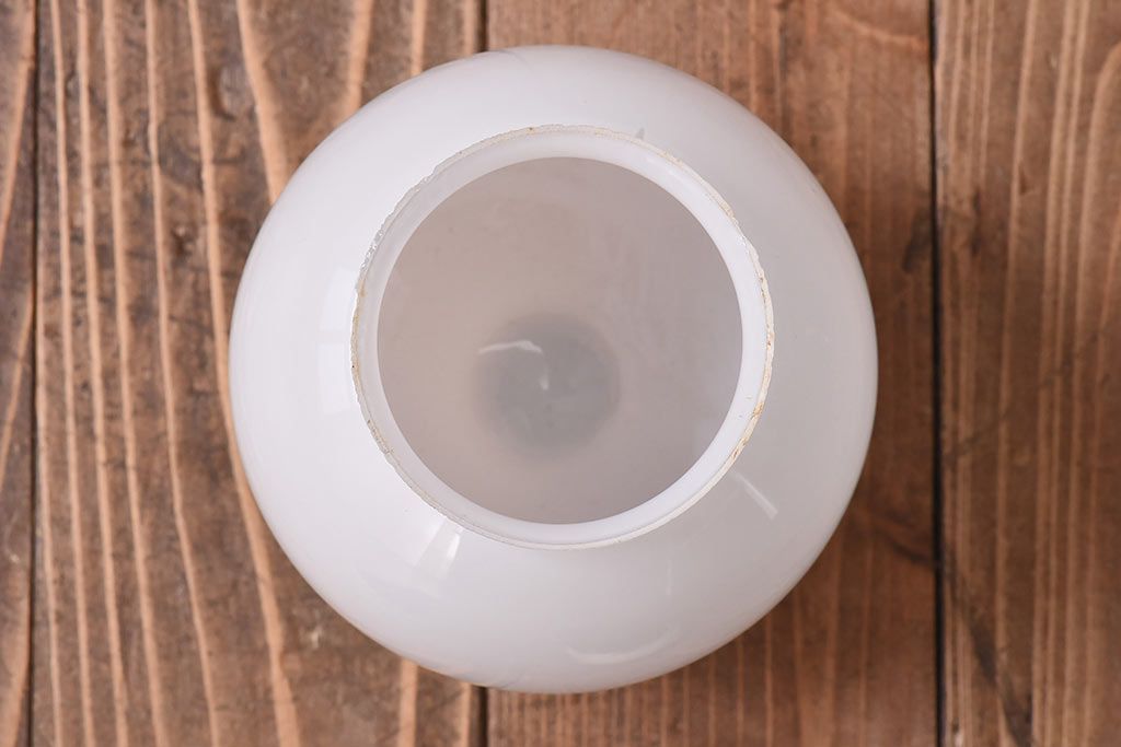 昭和レトロ　球体のシルエットがかわいらしいシーリングライト(天井照明、壁掛け照明)