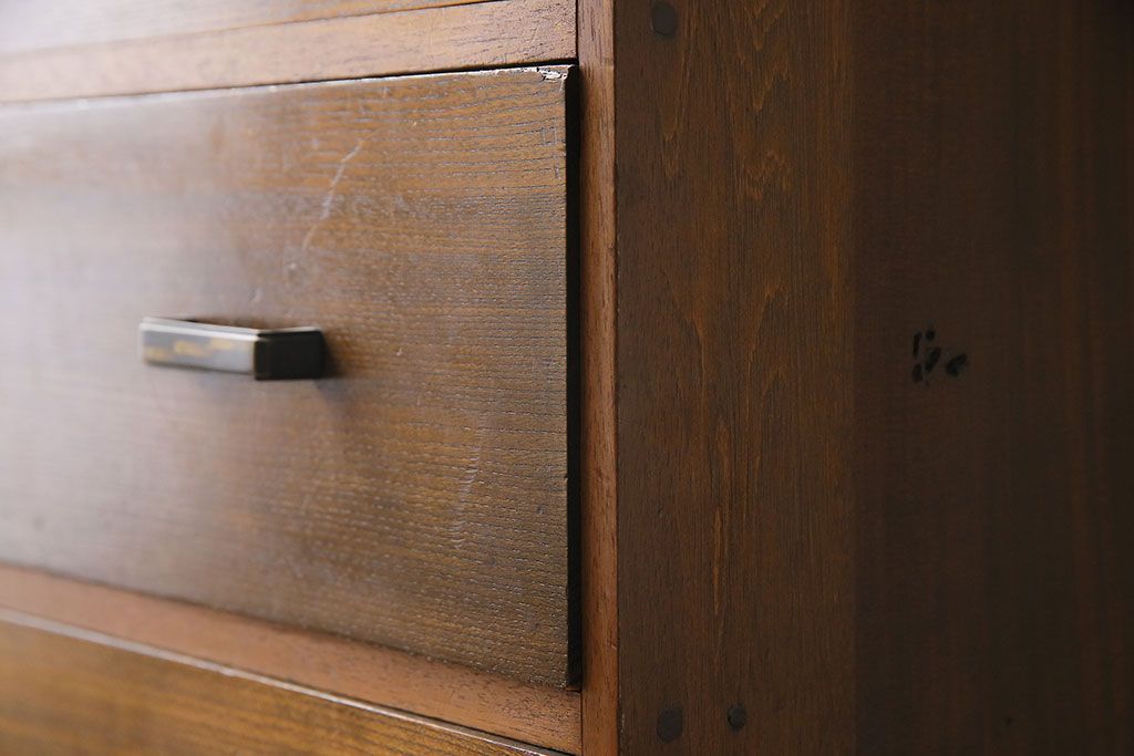 レトロ家具　昭和レトロ　小物の収納に使いやすいシンプルなチェスト(引き出し、サイドチェスト)