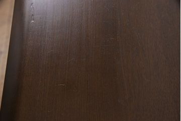 ヴィンテージ家具　イギリスビンテージ　木の風合いが味わい深さを放つキャスター付きサイドキャビネット(サイドワゴン、サイドテーブル、飾り棚、花台)
