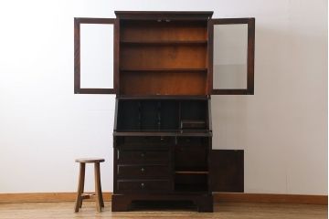 中古　北海道民芸家具　上品な雰囲気漂うライティングビューロー(デスク、在宅ワーク、在宅用収納棚)(定価約50万円)