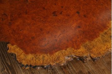 アンティーク家具　昭和後期　カリン鳥眼杢材　花梨　木そのままの味わいが存在感を放つローテーブル(座卓)