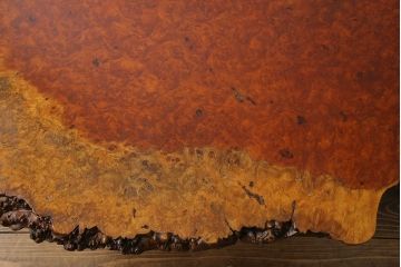 アンティーク家具　昭和後期　カリン鳥眼杢材　花梨　木そのままの味わいが存在感を放つローテーブル(座卓)
