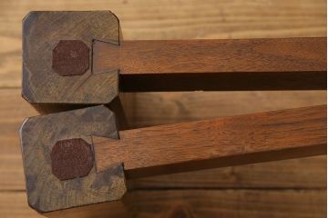 アンティーク家具　昭和後期　カリン鳥眼杢材　花梨　木そのままの味わいが存在感を放つローテーブル(座卓)