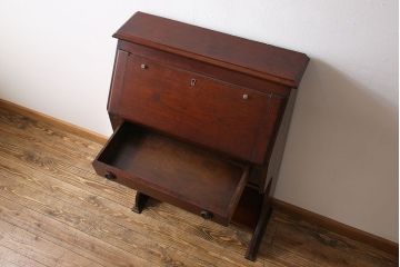アンティーク家具　イギリスアンティーク　オーク材　コンパクトなライティングビューロー(デスク、在宅ワーク、在宅用簿記机)