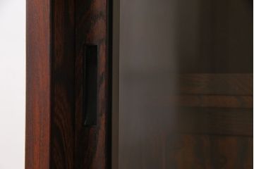 中古　岩谷堂箪笥　特注品!　手打ち金具　繊細な意匠が目を引くサイドボード(収納棚、飾り棚)