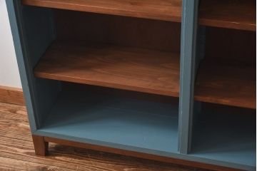 ペイント家具　くすんだ水色がレトロな印象を放つオープンラック(陳列棚、本棚、ブックシェルフ)