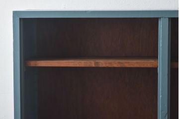 ペイント家具　くすんだ水色がレトロな印象を放つオープンラック(陳列棚、本棚、ブックシェルフ)