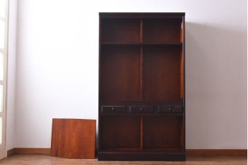 中古　北海道民芸家具　和洋どちらの空間にも馴染むシックなカップボード(食器棚、収納棚)(定価約35万円)