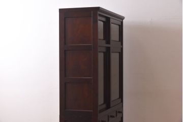 中古　北海道民芸家具　和洋どちらの空間にも馴染むシックなカップボード(食器棚、収納棚)(定価約35万円)