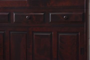 中古　北海道民芸家具　和洋どちらの空間にも馴染むシックなカップボード(食器棚、収納棚)(定価約35万円)