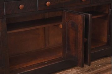 中古　松本民芸家具　レアもの!大きめの取っ手が印象的なF型食器棚(カップボード、飾り棚、収納棚)(定価約100万円)