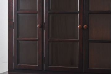 中古　松本民芸家具　レアもの!大きめの取っ手が印象的なF型食器棚(カップボード、飾り棚、収納棚)(定価約100万円)