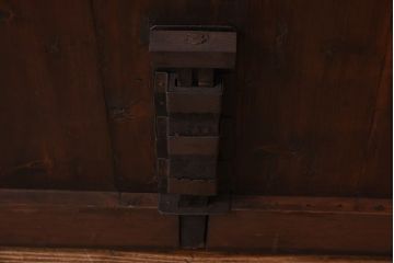 大正ロマン　和モダンな雰囲気を醸し出すガラス入り蔵戸(引き戸、建具、玄関戸)