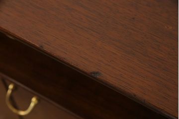 ヴィンテージ家具　北欧ビンテージ　G-PLAN　BBシリーズ　引き手がおしゃれな雰囲気を高めるサイドボード(リビングボード、収納棚)