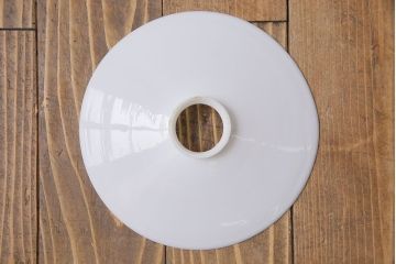 昭和レトロ　懐かしさと温かみを感じるシンプルな平笠シェードのペンダントライト(電笠、吊り下げ照明、天井照明)