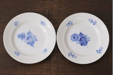 中古　ROYAL COPENHAGEN(ロイヤルコペンハーゲン)　ブルーフラワー　プレイン　20.5cmプレート(洋食器)2枚セット(1)