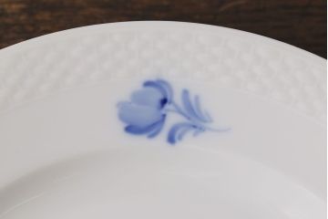 アンティーク雑貨　中古　ROYAL COPENHAGEN(ロイヤルコペンハーゲン)　ブルーフラワー　プレイン　20.5cmディーププレート(プレート、洋食器)2枚セット(2)