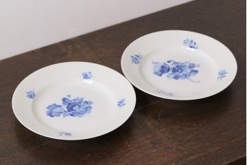 アンティーク雑貨　中古　ROYAL COPENHAGEN(ロイヤルコペンハーゲン)　ブルーフラワー　プレイン　20.5cmディーププレート(プレート、洋食器)2枚セット(3)