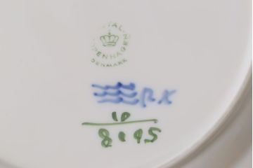 アンティーク雑貨　中古　ROYAL COPENHAGEN(ロイヤルコペンハーゲン)　ブルーフラワー　プレイン　20.5cmディーププレート(プレート、洋食器)2枚セット(3)